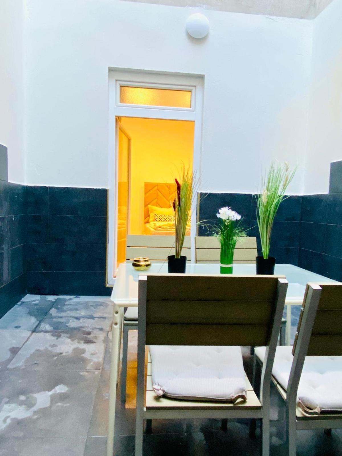 Apartment Amazing Gem 4-br Retreat Breathtaking Views
