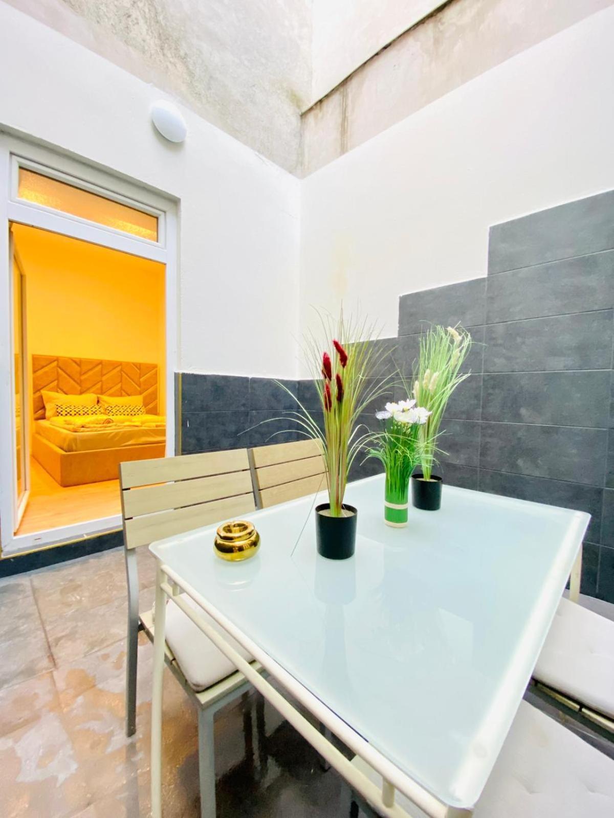 Amazing Gem 4-br Retreat Breathtaking Views Apartment Wien