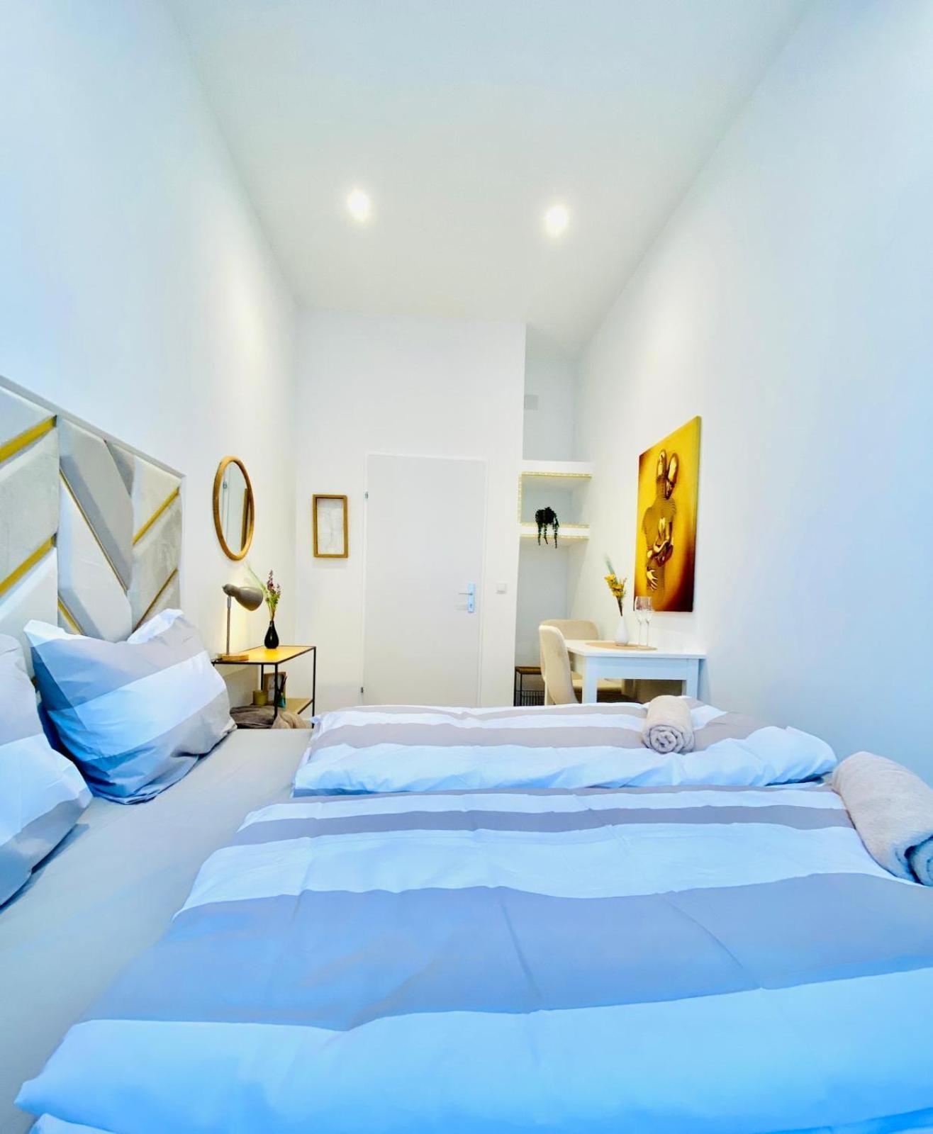 Amazing Gem 4-br Retreat Breathtaking Views Apartment *