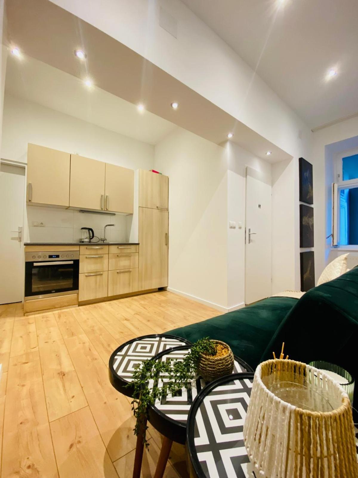 Apartment Amazing Gem 4-br Retreat Breathtaking Views Wien