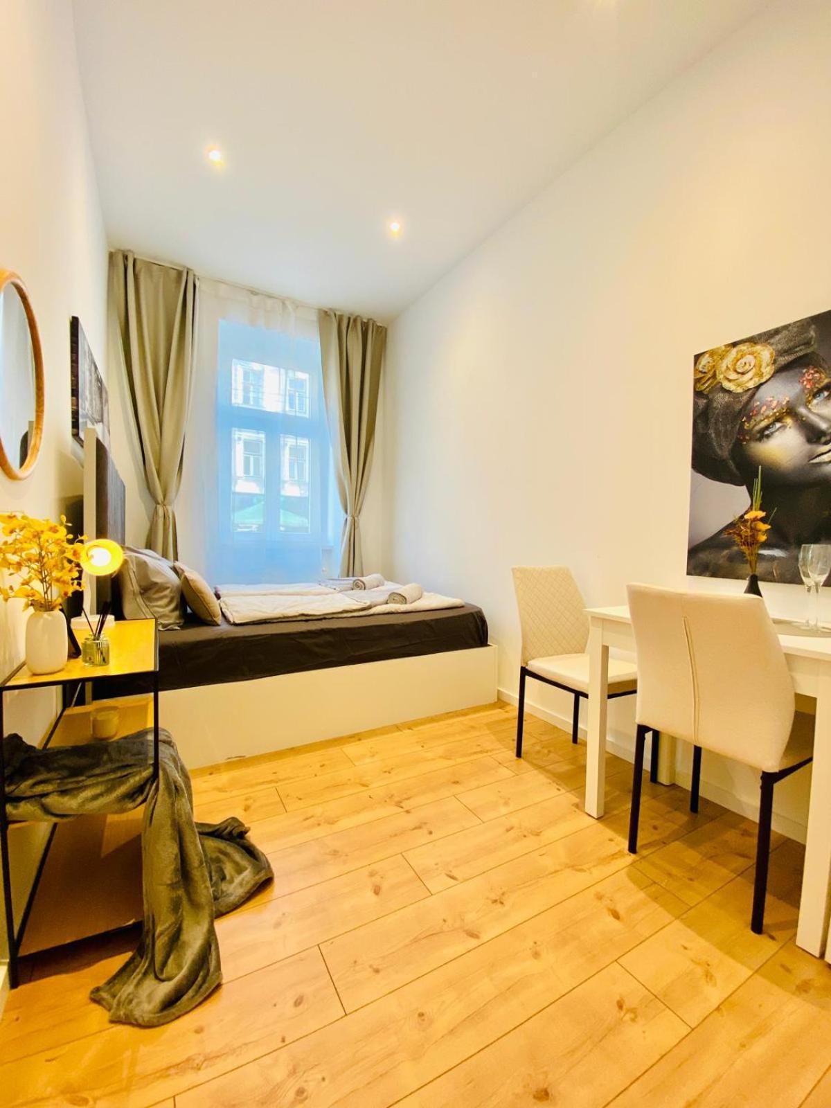 Apartment Amazing Gem 4-br Retreat Breathtaking Views Wien